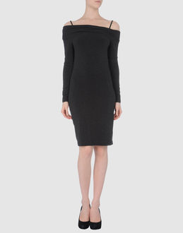 LOVE MOSCHINO - VESTITI - Vestiti corti - su YOOX.COM