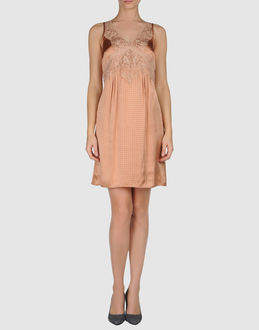 ADELE FADO - VESTITI - Vestiti corti - su YOOX.COM