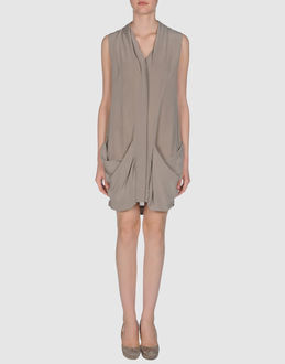 ILARIA NISTRI - VESTITI - Vestiti corti - su YOOX.COM