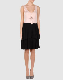 MARC BY MARC JACOBS - VESTITI - Vestiti corti - su YOOX.COM