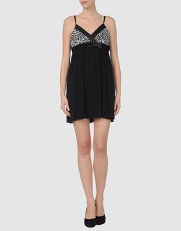 FAIRLY - VESTITI - Vestiti corti - su YOOX.COM