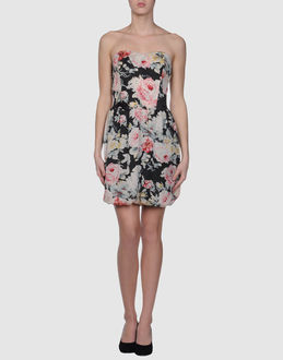 GUESS - VESTITI - Vestiti corti - su YOOX.COM