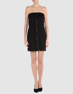 TAKESHY KUROSAWA - VESTITI - Vestiti corti - su YOOX.COM