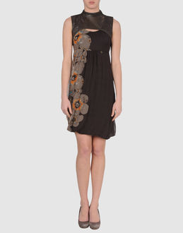 ANNARITA N. - VESTITI - Vestiti corti - su YOOX.COM