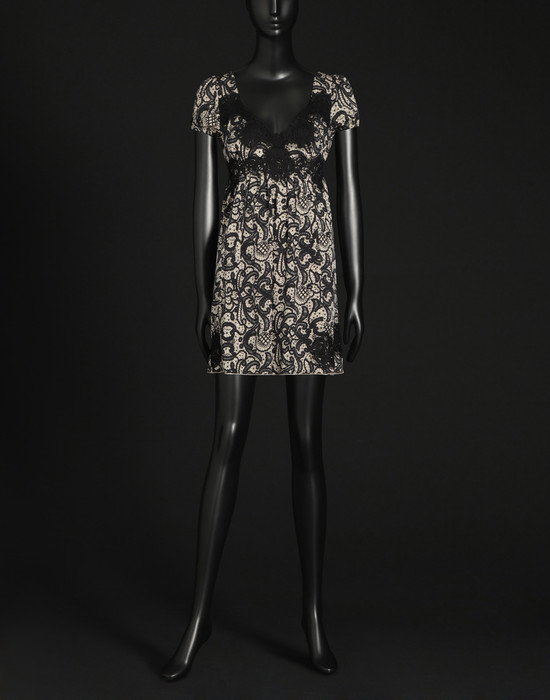 Abito effetto lingerie in seta - Vestiti corti - Dolce&Gabbana - Estate 2014 Abito effetto lingerie in seta - Vestiti corti - Dolce&Gabbana - Estate 2014