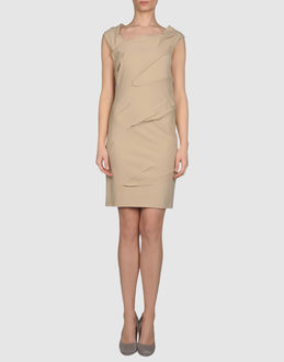 DINOU BY JOAQUIM JOFRE' - VESTITI - Vestiti corti - su YOOX.COM