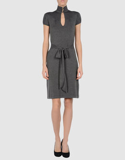 Who s Who - Robes - Robes courtes
