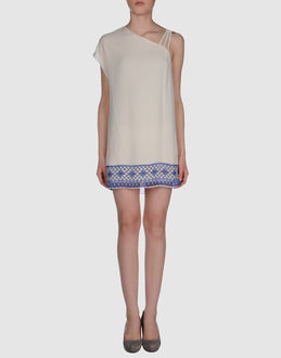 BGN - VESTITI - Vestiti corti - su YOOX.COM