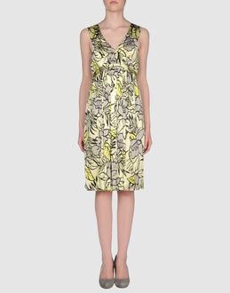 BGN - VESTITI - Vestiti corti - su YOOX.COM