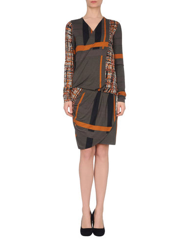 ZOOM ADELE FADO - Short dress