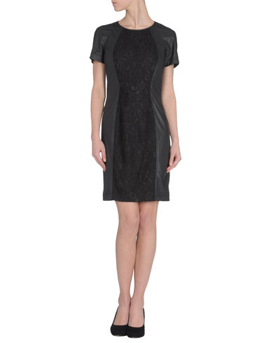 ZOOM JO NO FUI - Short dress