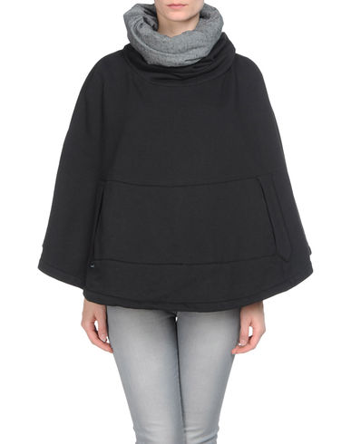 ZOOM SUPREME BEING - Cape