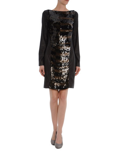 ZOOM JO NO FUI - Short dress