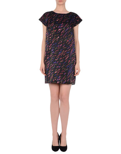 ZOOM ESSENTIEL - Short dress