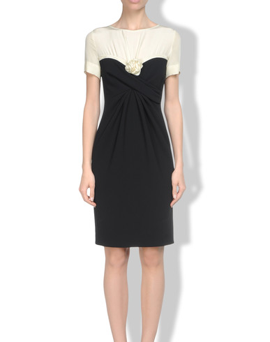Moschino, Kurzes Kleid
