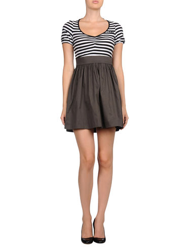 ZOOM KILLAH - Short dress