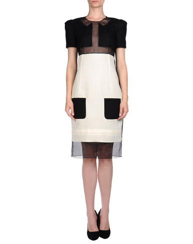 ZOOM RUE DU MAIL - Short dress
