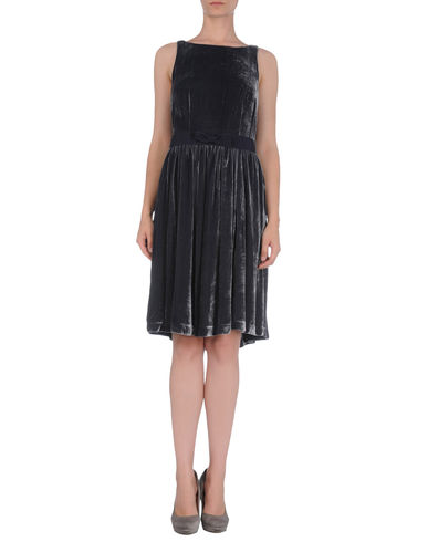 ZOOM BLANCS MANTEAUX - Short dress