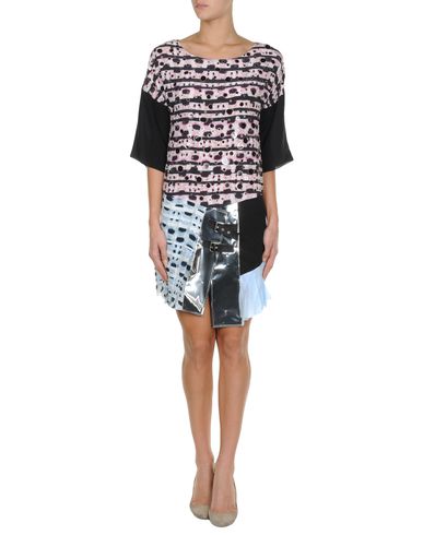 ZOOM UNIQUENESS - Short dress