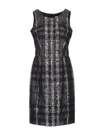 BURBERRY - Short dress