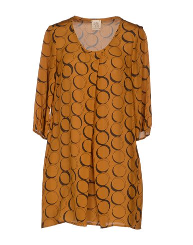 ZOOM ATTIC AND BARN - Short dress