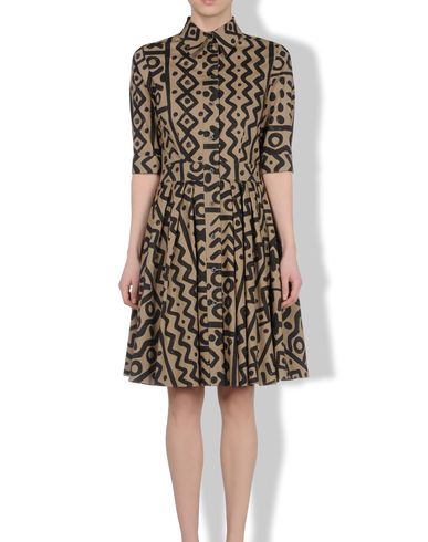 Moschino, Kurzes Kleid