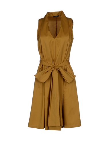 ZOOM CARACTERE - Short dress