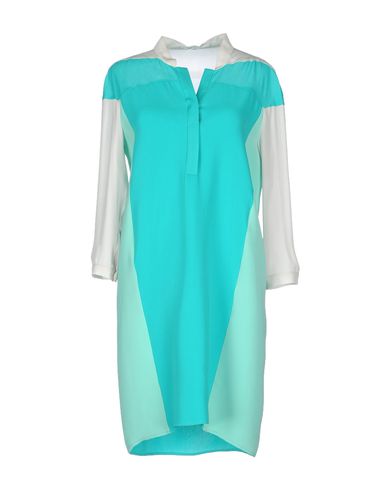 ZOOM OHNE TITEL - Short dress