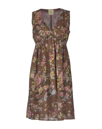 ZOOM ATTIC AND BARN - Short dress