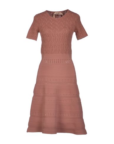 ZOOM N° 21 - Knee-length dress