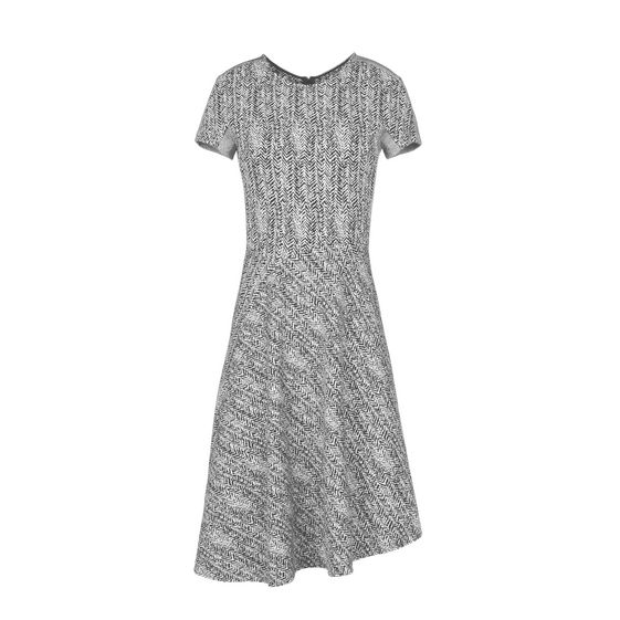 Stella McCartney, Robe à manches courtes