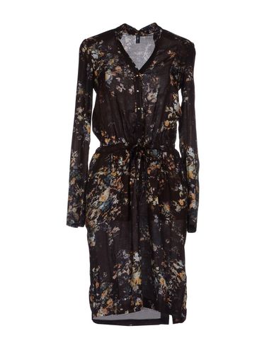 ZOOM HIGH - Knee-length dress