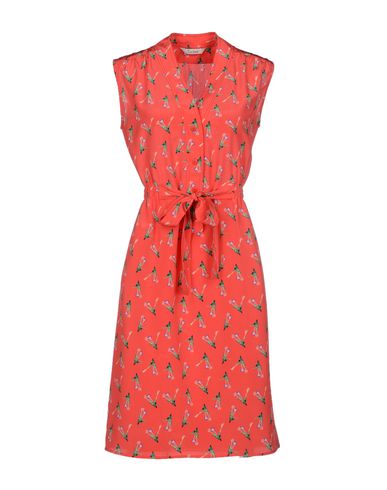 ZOOM TUCKER - Knee-length dress