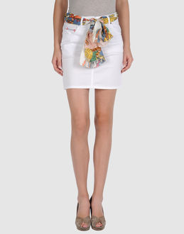 LOVE MOSCHINO - GONNE - Minigonne - su YOOX.COM