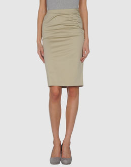 LOVE MOSCHINO - GONNE - Gonne ginocchio - su YOOX.COM