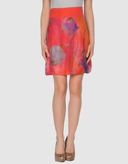 EMPORIO ARMANI - GONNE - Gonne ginocchio - su YOOX.COM