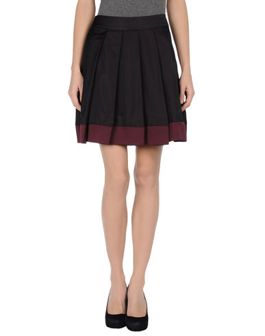 ZOOM TOY G. - Knee length skirt