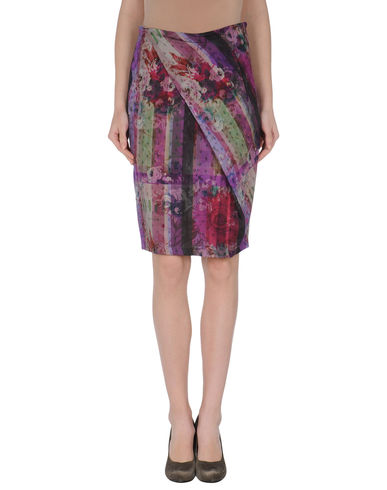 ZOOM COMING SOON - Knee length skirt