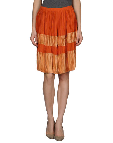 ZOOM DEREK LAM - Gonna ginocchio
