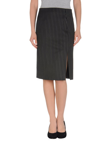ZOOM SALVATORE FERRAGAMO - Knee length skirt