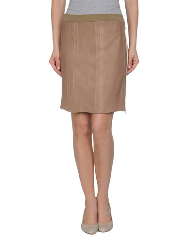 ZOOM HAUTE - Knee length skirt