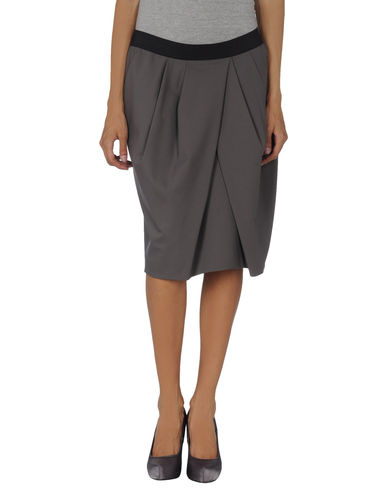 ZOOM P.A.R.O.S.H. - 3/4 length skirt