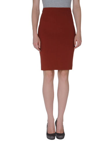 ZOOM N° 21 - Knee length skirt