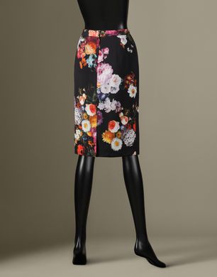 FLOWER PRINT PENCIL SKIRT - Knee length skirts - Dolce&Gabbana - Winter 2014 FLOWER PRINT PENCIL SKIRT - Knee length skirts - Dolce&Gabbana - Winter 2014