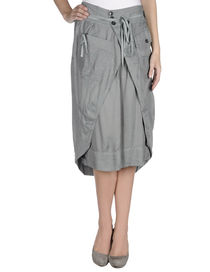 HIGH - 3/4 length skirt