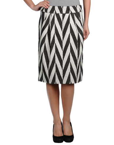 ZOOM DRIES VAN NOTEN - 3/4 length skirt