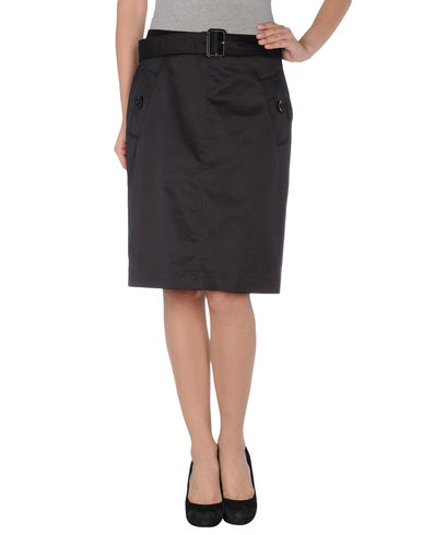 ZOOM BURBERRY LONDON - Knee length skirt