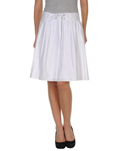 ZOOM BURBERRY BRIT - Knee length skirt