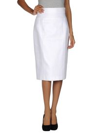 AKRIS - 3/4 length skirt