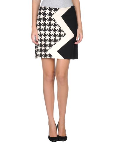 ZOOM 1 ONE - Knee length skirt